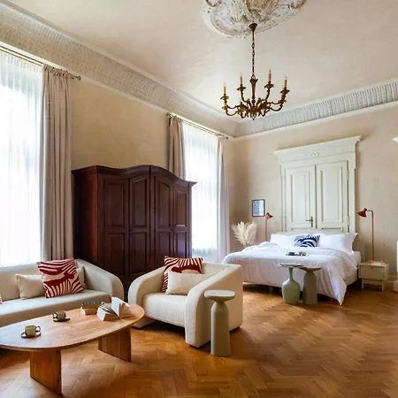 아파트 Le Jardin - Classy, Elegant In The Center *