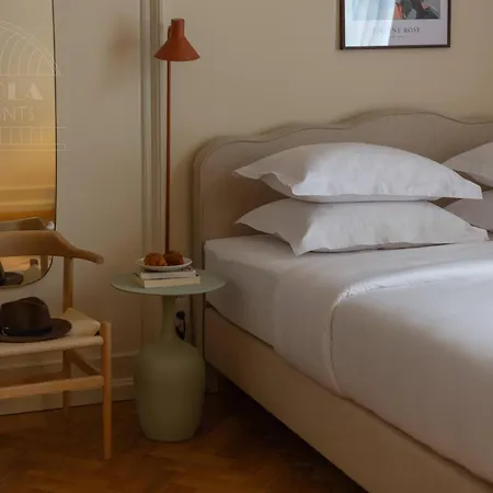 Fragola Le Jardin - Classy, Spacious Old Town Apartman *